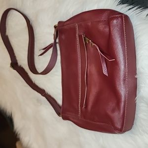 New The Sak Alameda Burgundy Pebbled Leather Crossbody Bag, NWOT